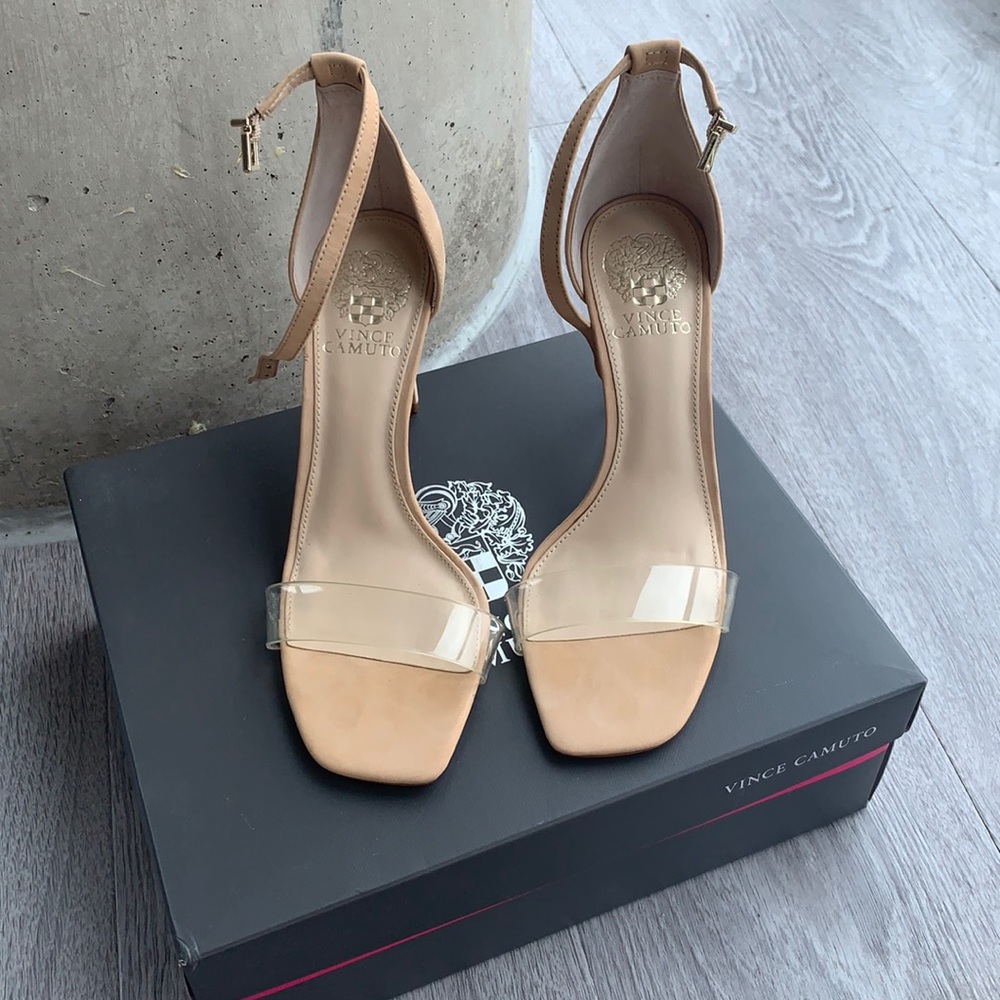 Vince Camuto Size 8 Nude Heels with clear band